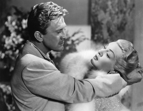 Ben Brantley tweet media