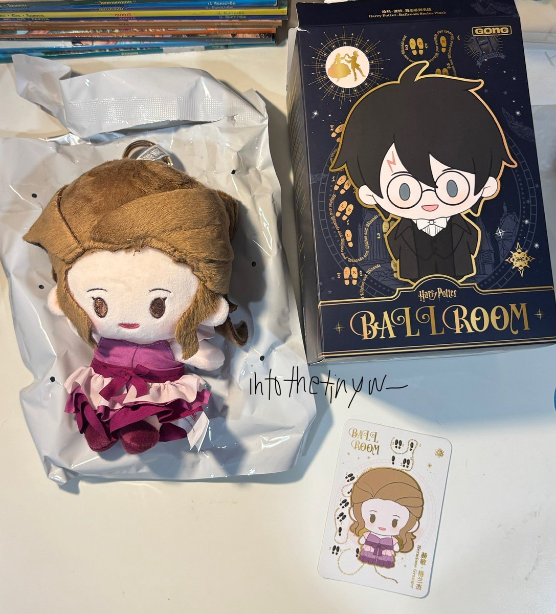 จุ่มตุ๊กตา Harry Potter ( เฮอร์ไมโอนี่)
650 รวมส่ง / นัดรับ mrt ลดได้อีก

#ตลาดนัดpopmart #ตลาดนัดharrypotter #ตลาดนัดกล่องสุ่ม #ตลาดนัดของเล่น #กล่องสุ่ม #กล่องสุ่มarttoy #กล่องสุ่มpopmart #กล่องสุ่มโมเดล #แฮร์รี่พอตเตอร์ #กล่องจุ่ม #arttoy
