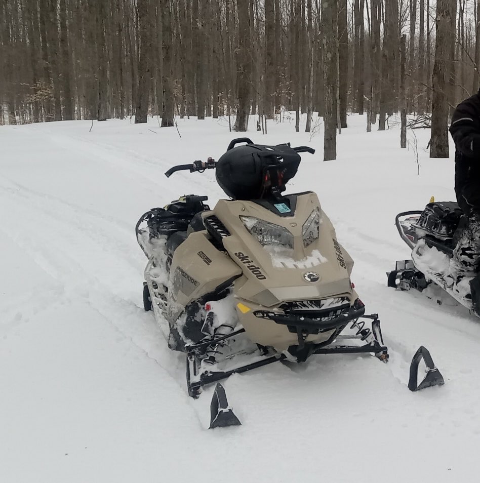 Say no to Serfdom tweet media