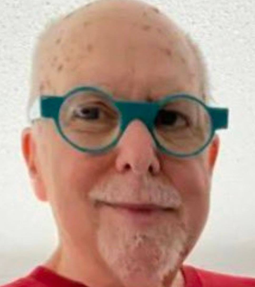 RespectDaFro's tweet image. Don't even need a cartoon.

#CAHN
#HateGate 
#cdnpoli