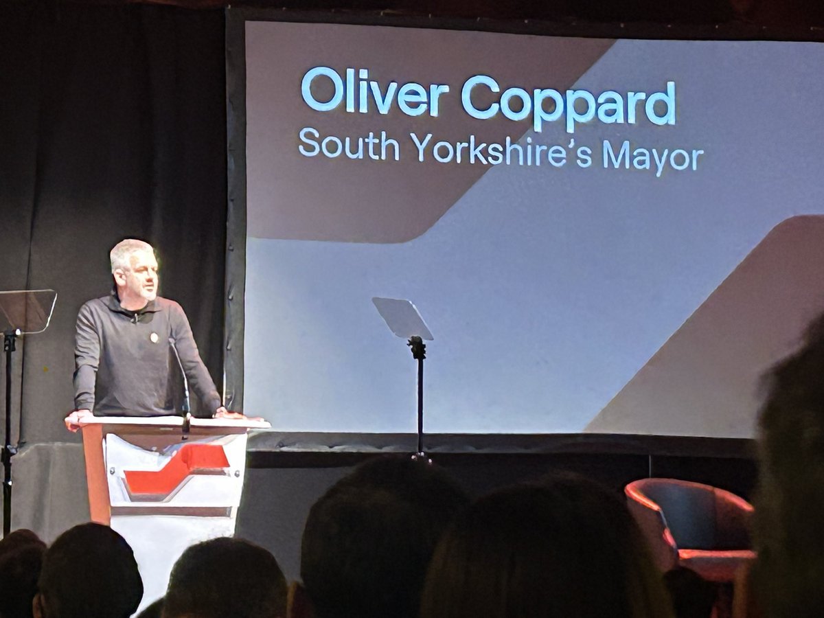 It’s been a pleasure to attend &amp; support the Mayor Oliver Coppard’s new brand launch for the Peoples Network at today’s <a href="/SouthYorksMCA/">South Yorkshire Mayoral Combined Authority</a> event in Sheffield. The graphics team <a href="/McKennaBrothers/">McKenna Brothers</a> have done a fantastic job and the <a href="/StagecoachYrks/">Stagecoach Yorkshire</a> looks great.