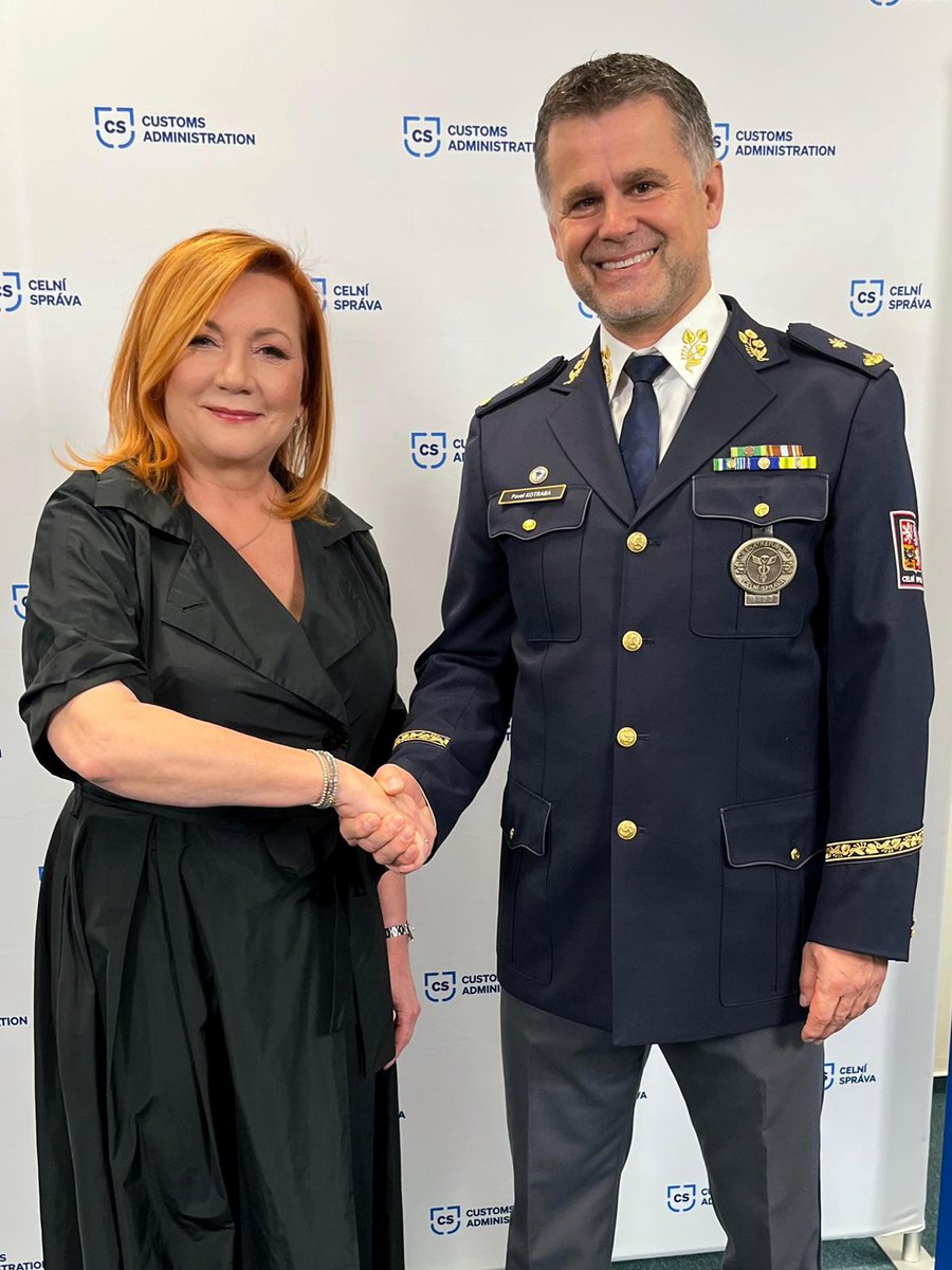 Ministerstvo financí ČR tweet media