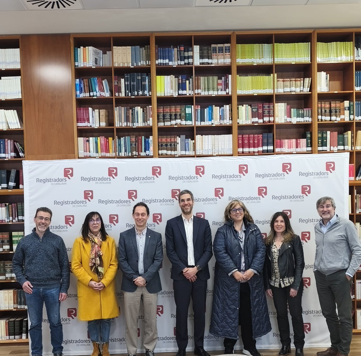 Decanato de los Registradores de Cataluña tweet media