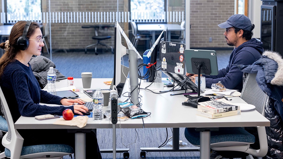 Hesburgh Libraries tweet media