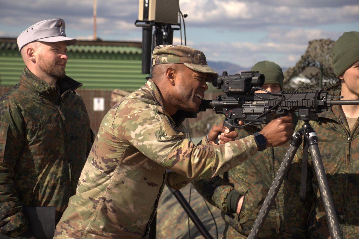 NATO Kosovo Force - KFOR tweet media