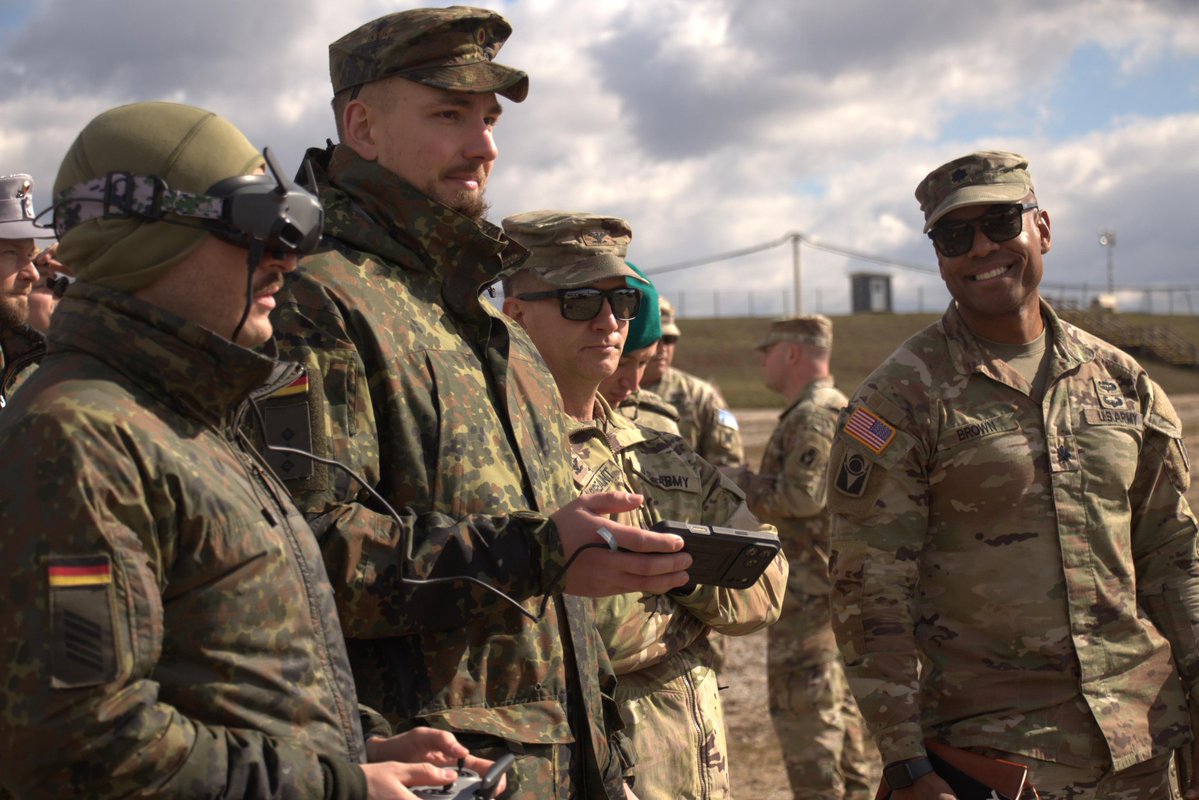 NATO Kosovo Force - KFOR tweet media