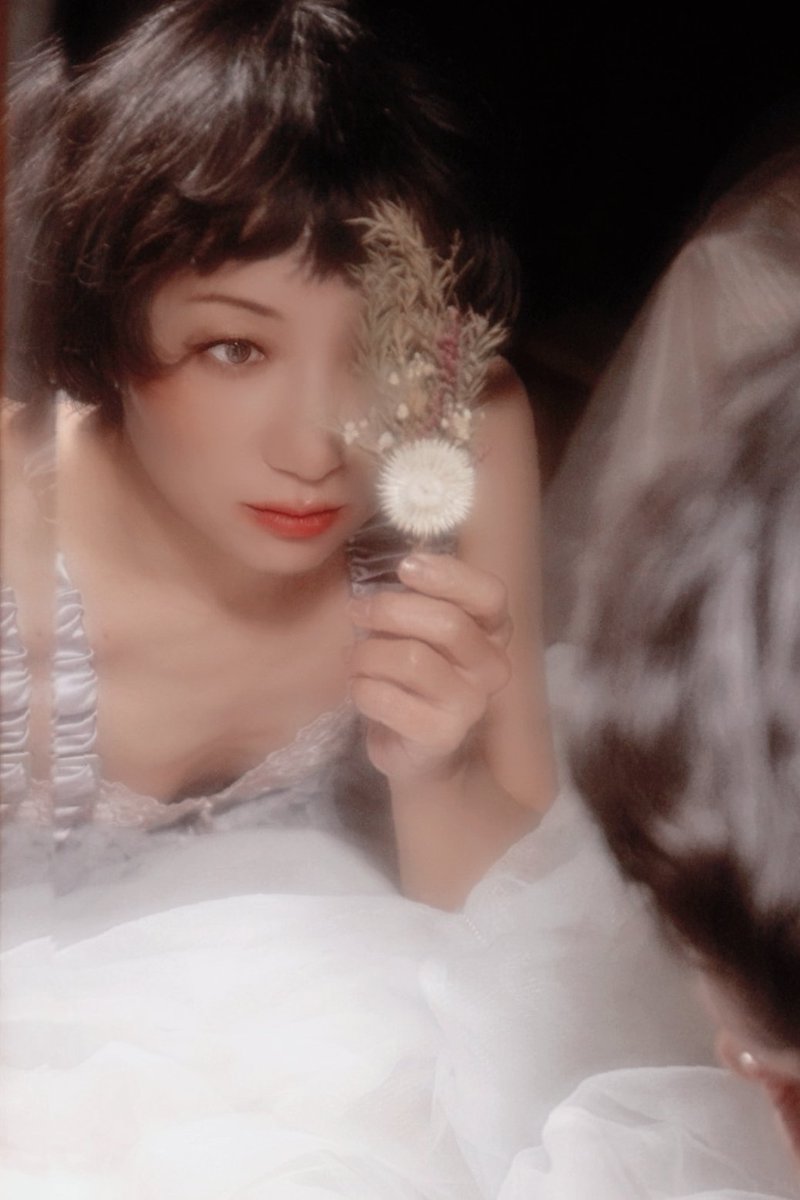 lana_bouloches's tweet photo. ドライフラワー好き〜。

photo: @studio_opera_ex
model: けだるまさん。

#ポートレート
#ドライフラワー
#portrait
#flowers
#model https://t.co/Occ2Oyoe2G