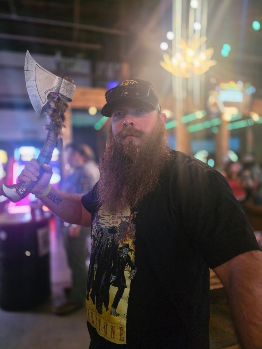 bigbeardking69 tweet media