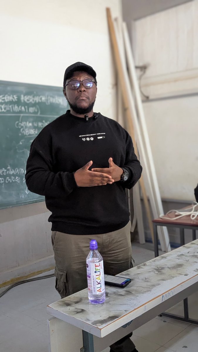 That Guza ✨ tweet media