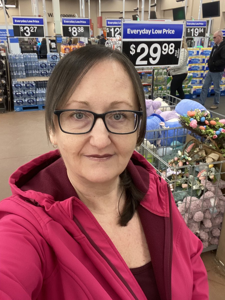 Connie Foote 🫐 tweet media