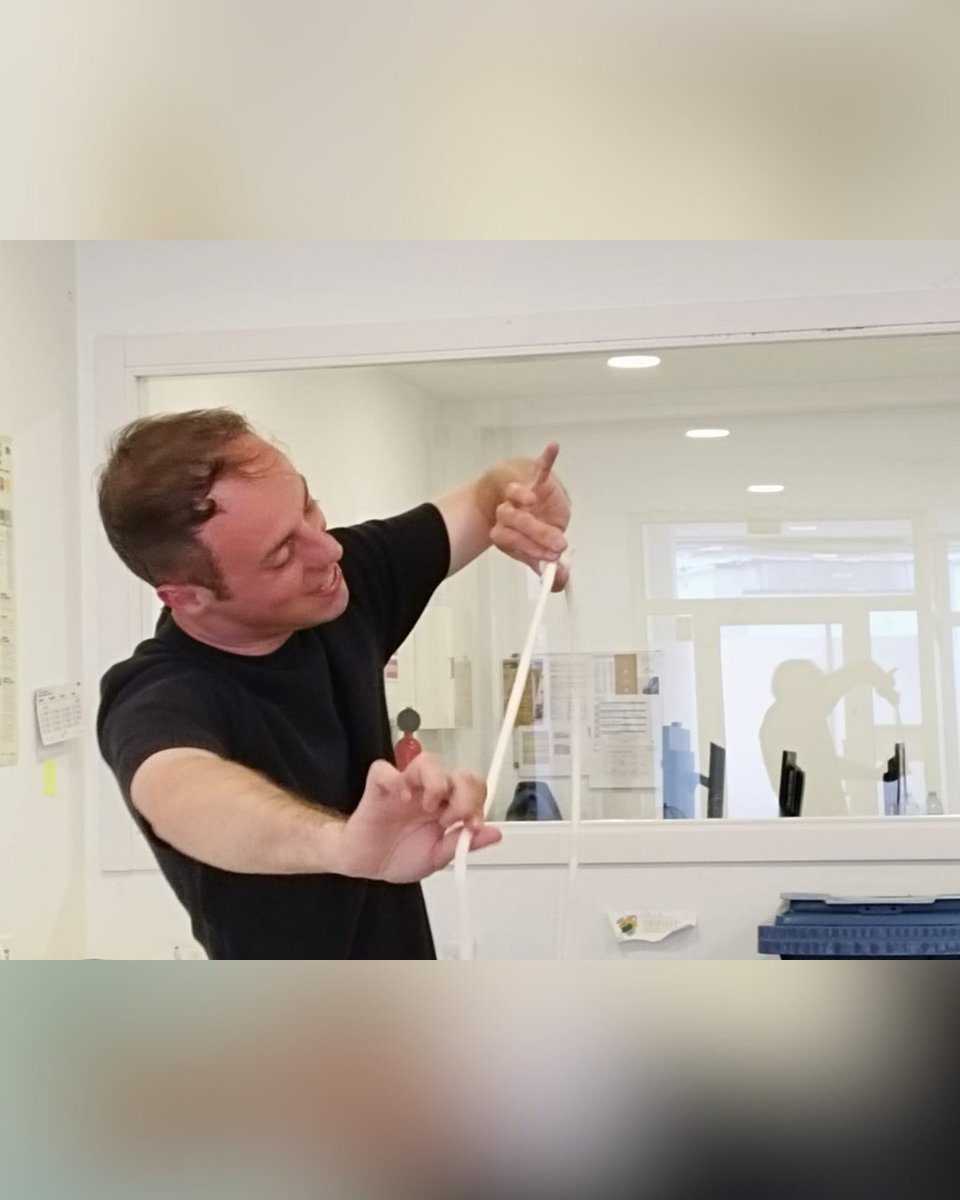 FamiliaiSalutMental tweet media