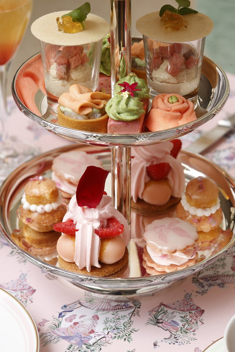 tribune_fashion's tweet image. Cath Kidston（キャス キッドソン）と、ラデュレとの特別なコラボレーションが誕生。

詳細はリンクのriktokで。

#tokyosweets #laduree #CathKidston #tokyofashion

vt.tiktok.com/ZSu9PVyNy/