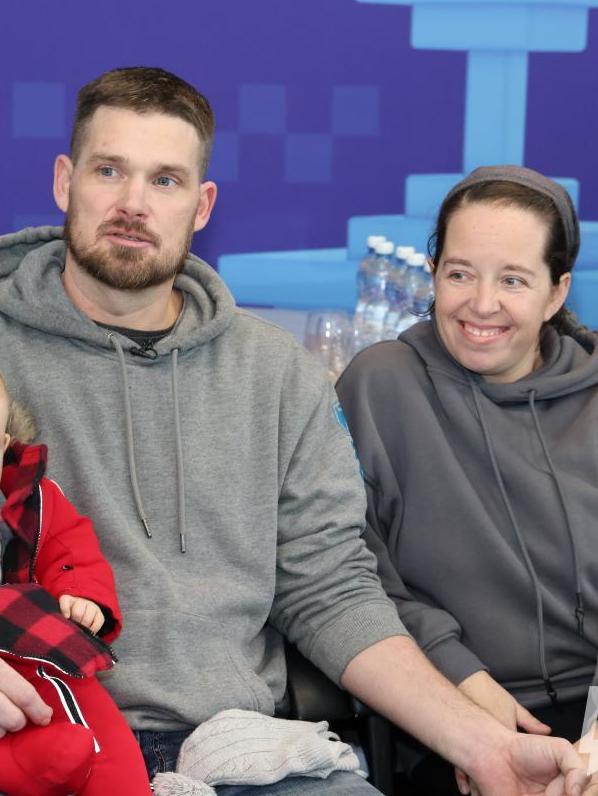 Механический лис, ждущий самых весёлых похорон tweet media