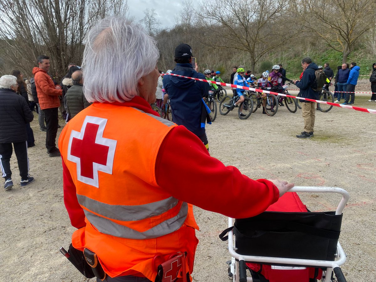 Cruz Roja en Valladolid tweet media