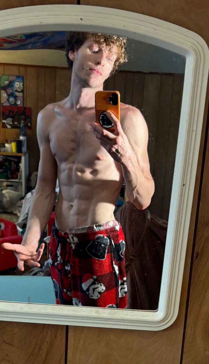 devinlowerybwc tweet media