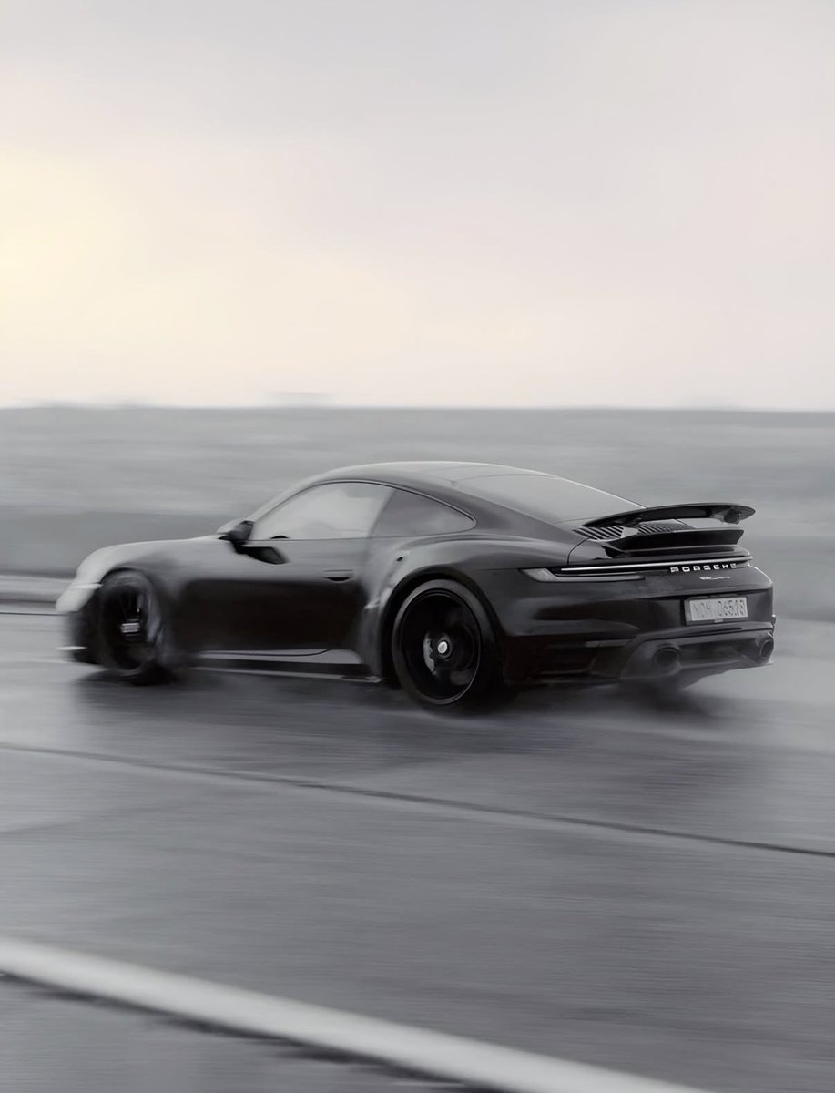 LUX Cars (@luxurycars365) on Twitter photo 