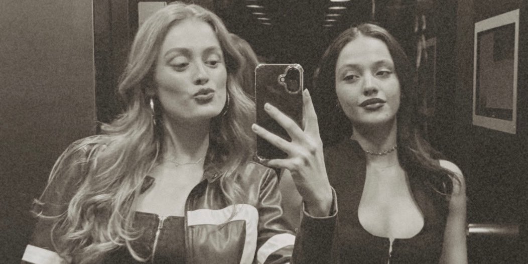 a | bridgerton & tvd 🎞️ tweet media