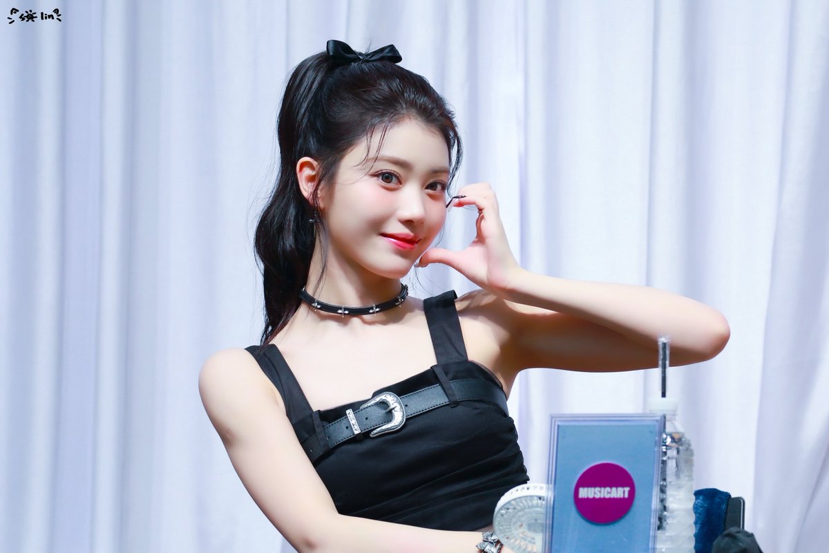 𝘀𝗼𝗹𝗶𝗻 tweet media