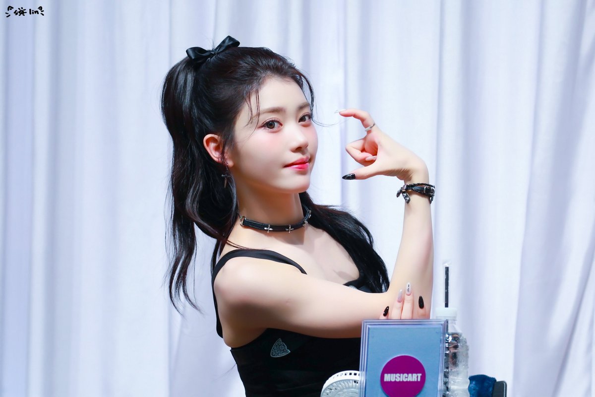 𝘀𝗼𝗹𝗶𝗻 tweet media
