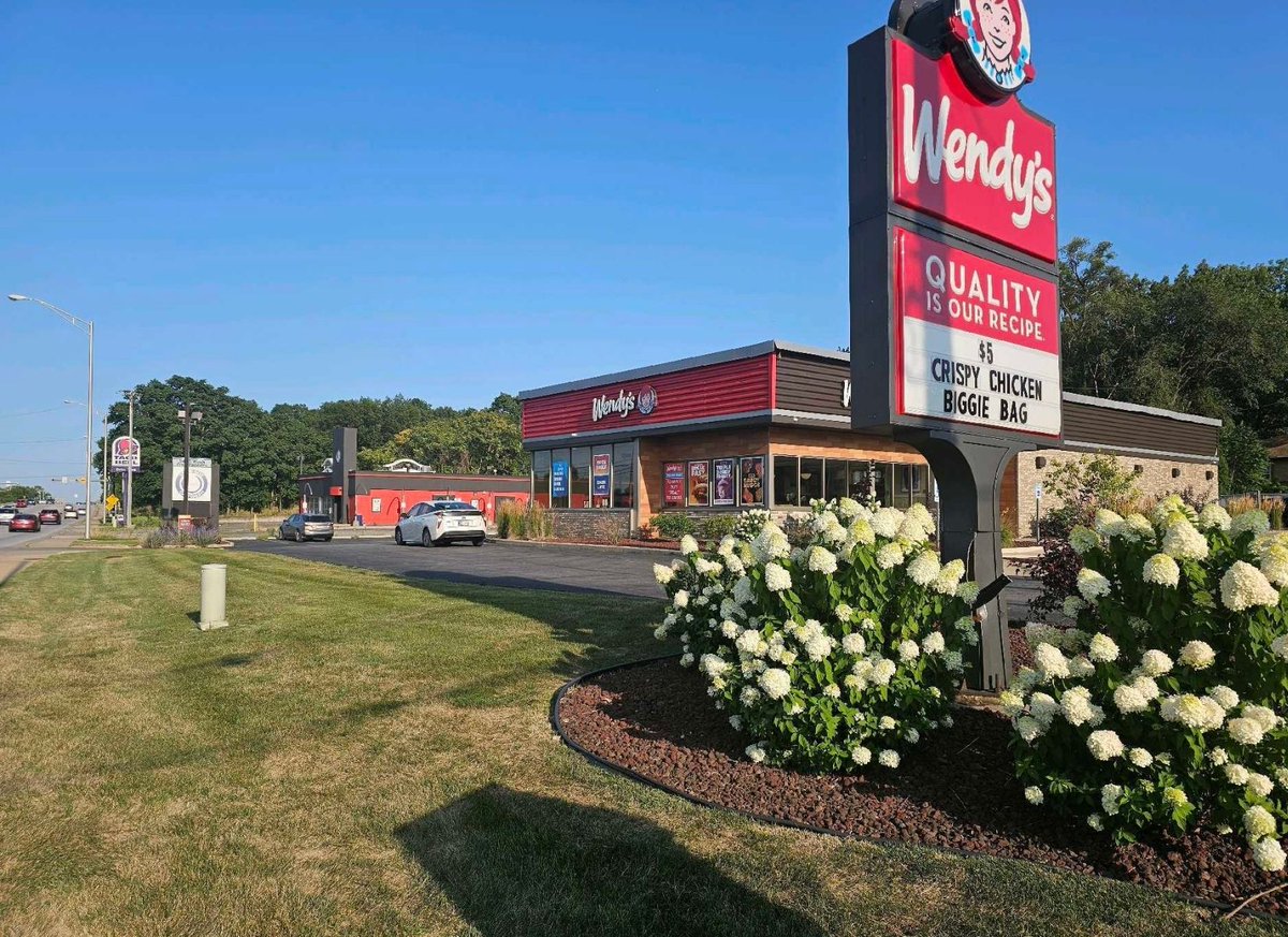 iVueit App tweet media