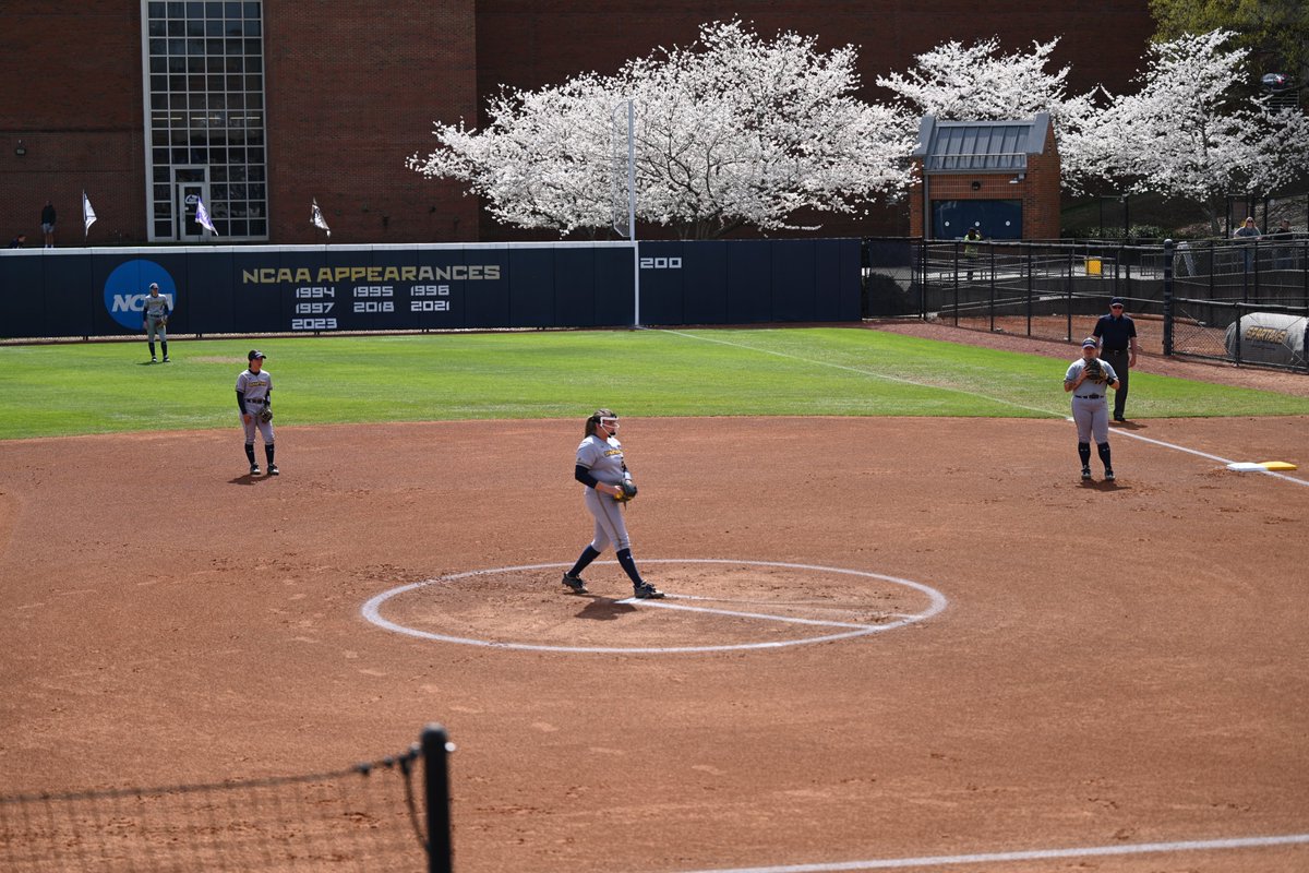 UNCG Softball tweet media