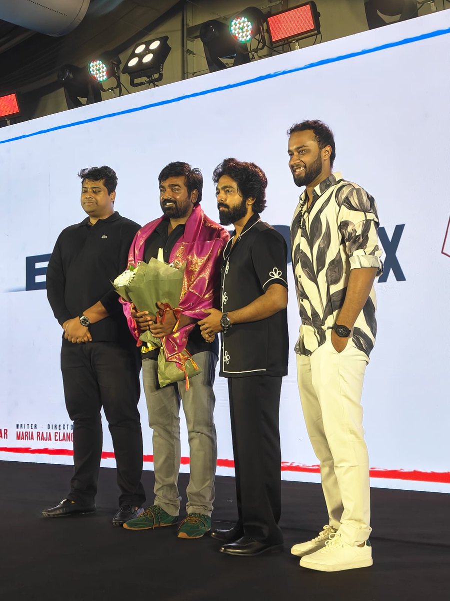 Vijay Sethupathi about #HappyRaj! 🎤🤩👌🏻
"Trailer romba nalla iruku... <a href="/gvprakash/">G.V.Prakash Kumar</a> 
innum school boy mariye irukaru!" Justin-oda music &amp; George Mariyam sir performance-ku wait panrom. Movie hit-ah munnadiye theridhu! ✨🎬
#MakkalSelvan #KollywoodUpdates