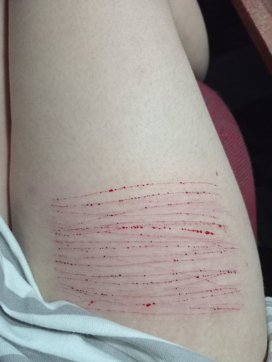 kari fell asleep tweet media