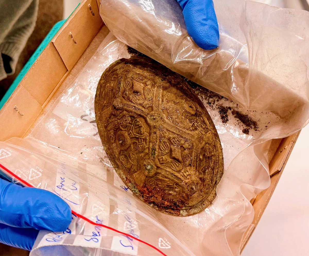 Archaeology Magazine tweet media