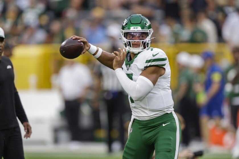 Jets está trocando o QB Justin Fields para o Kansas City Chiefs. 
#Jets #NFL  #NFLBrasil #NFLnaESPN #TakeFlight #JetUp #NFLnoDAZN