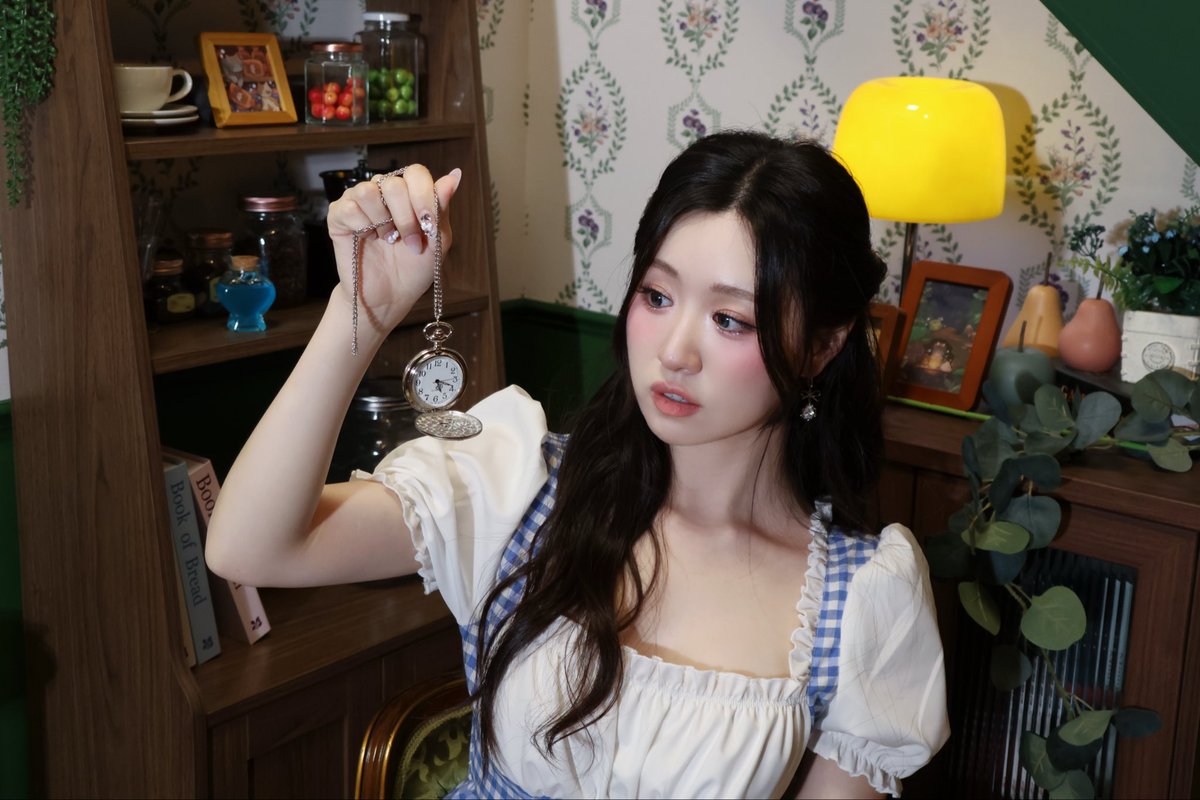 MUU (뮤) tweet media