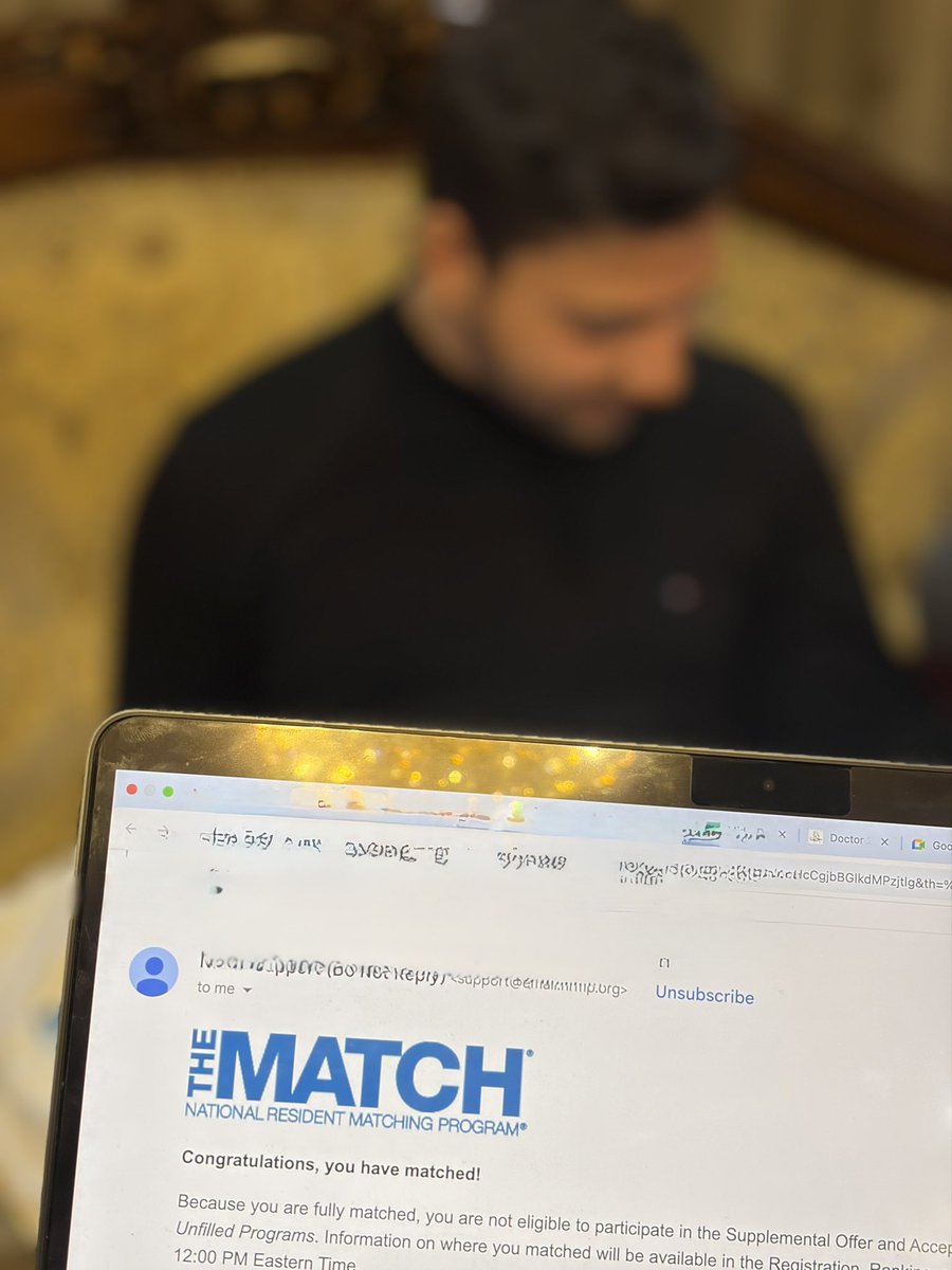 𝐿𝑎𝑚𝑎 tweet media