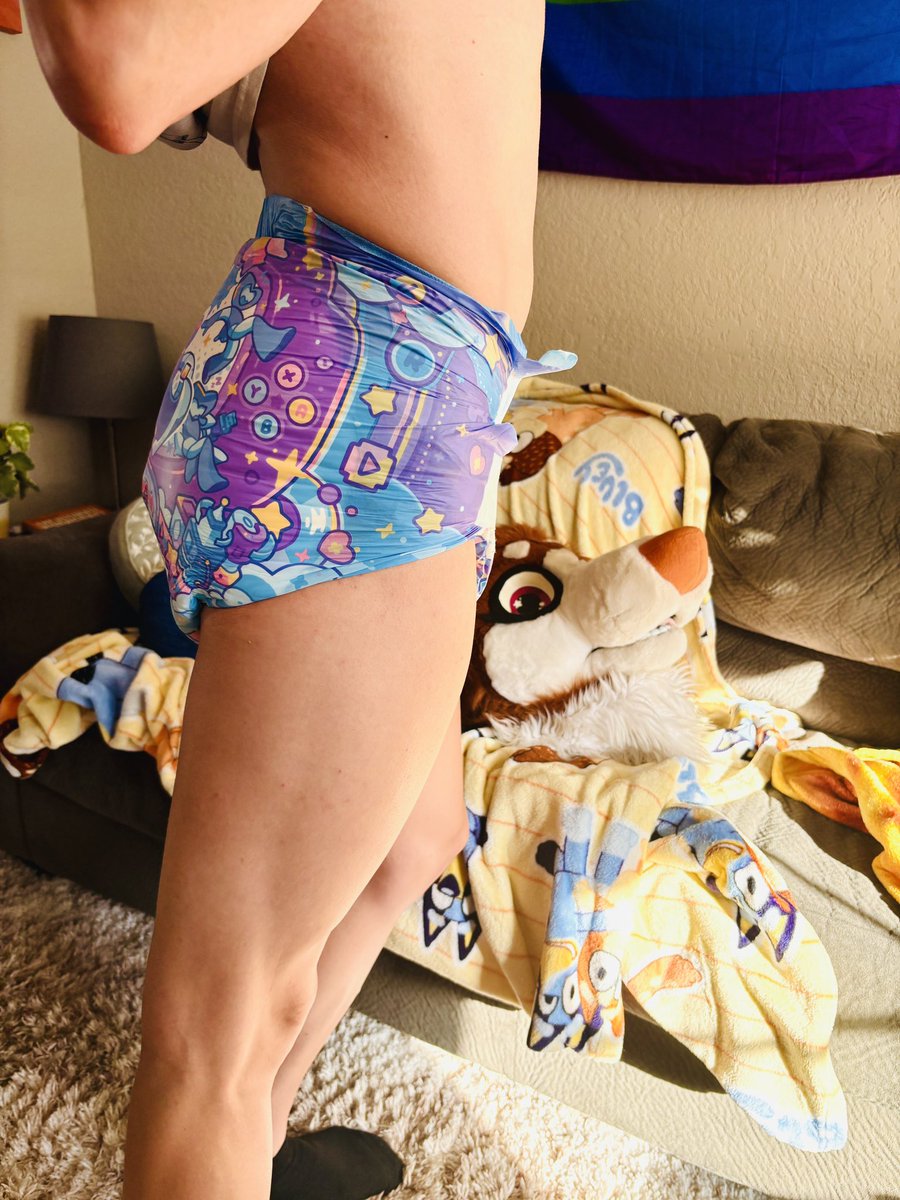 🔞 Waffles is Poofy🧇 tweet media