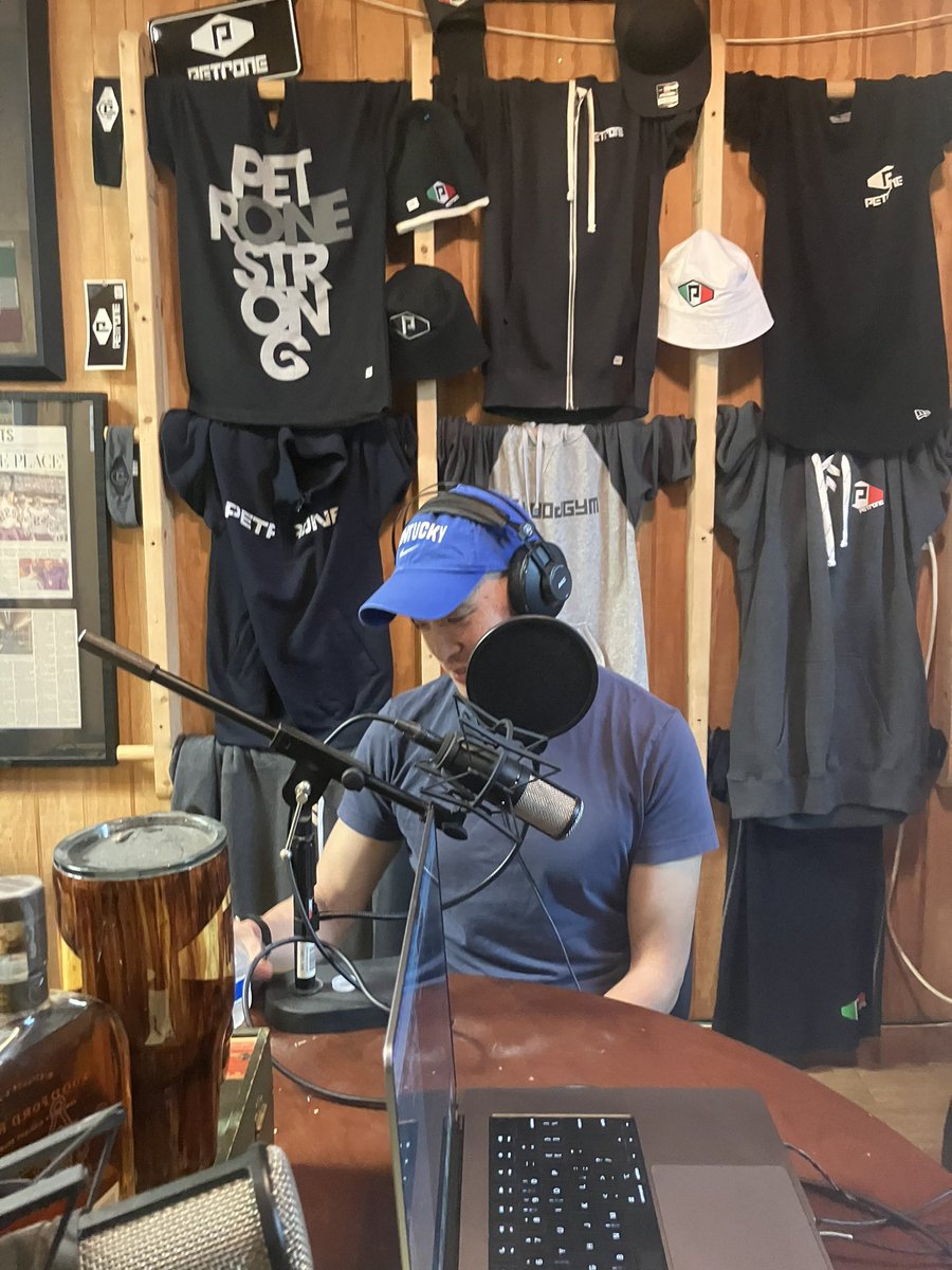 Charles Petrone tweet media