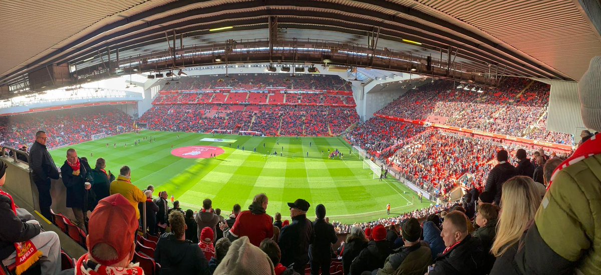 BetssonGroupAff's tweet image. VIP vibes only. 🎩⚽️

Media partners got front-row to footballing greatness — from top-tier hospitality to all the on-pitch action. Pure Red spirit, pure passion. 🚀

#VIPStyle #MatchdayVibes #FootballExcellence