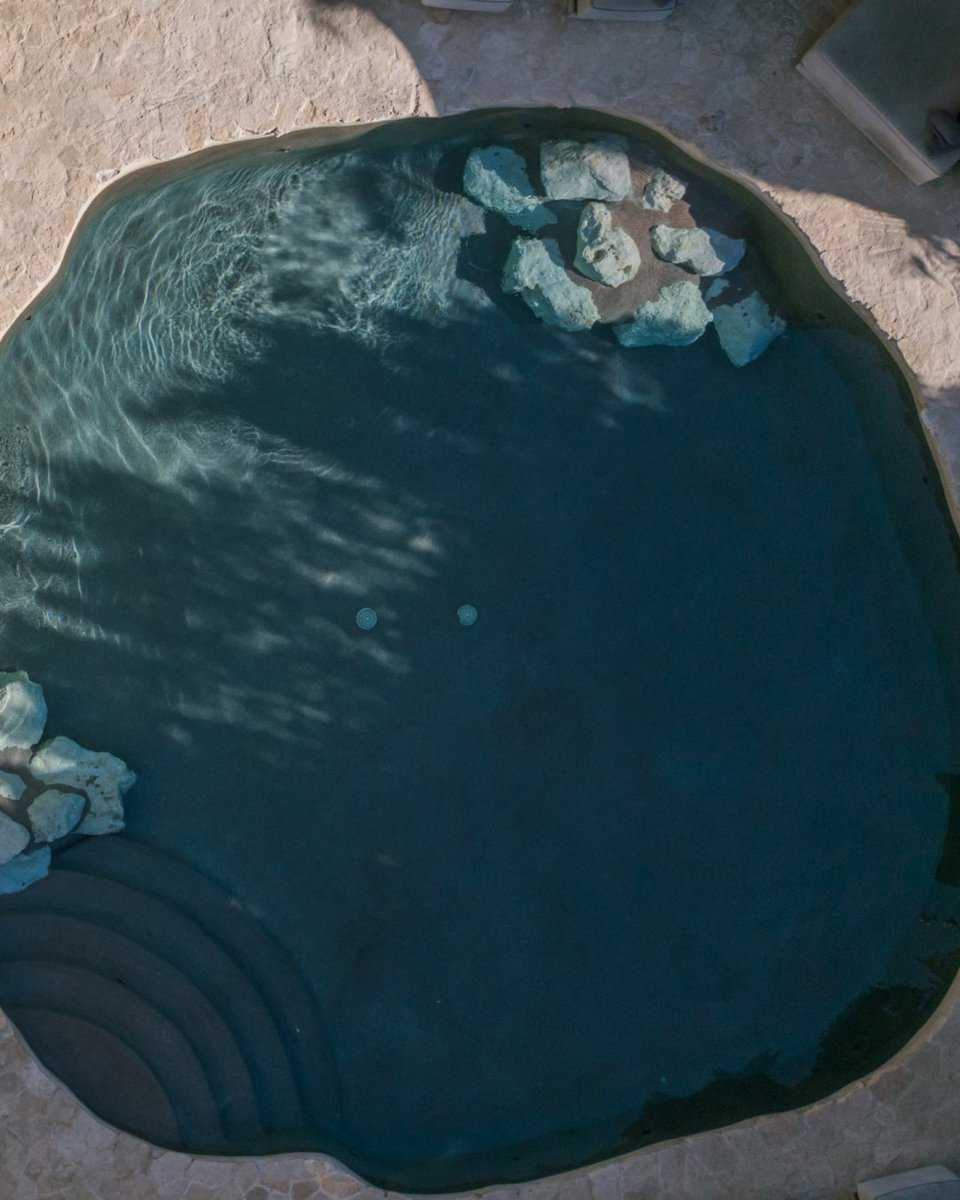 Secrets Resorts & Spas tweet media