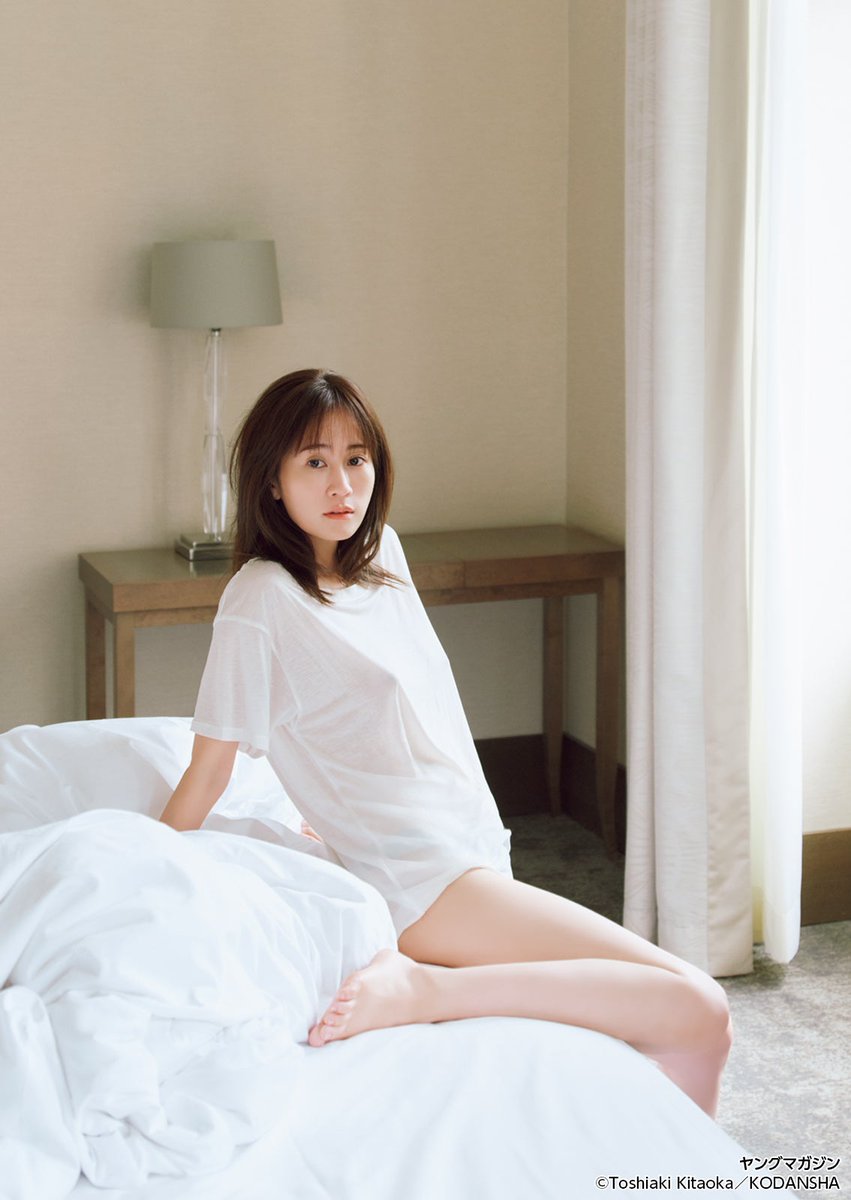 前田敦子「月刊ヤンマガ」表紙で素肌輝く
ラスト写真集「Beste」未掲載カット公開📖
mdpr.jp/news/4747973

<a href="/Atsuko_100/">前田敦子　MAEDA ATSUKO</a>