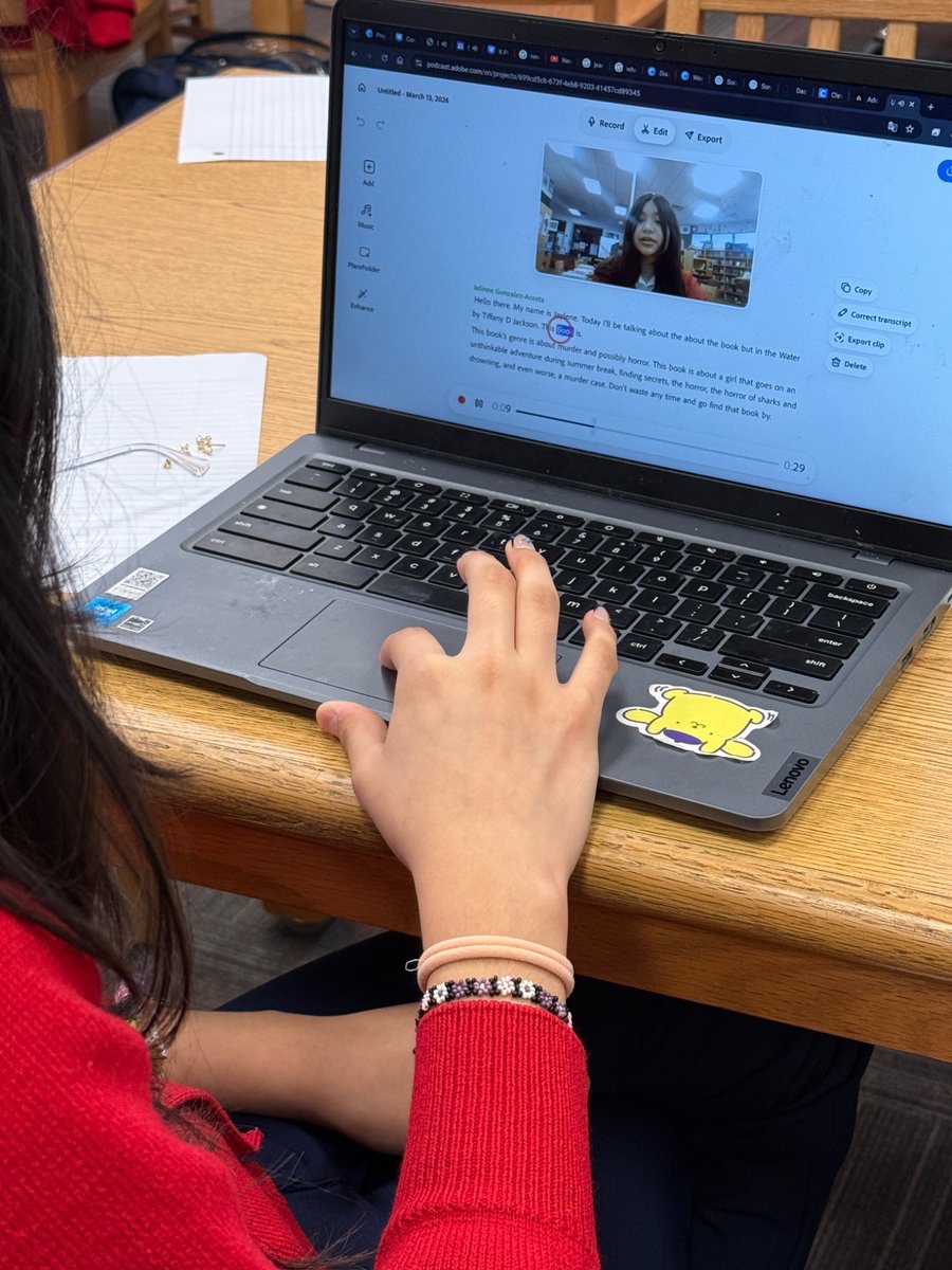 Christine Estrada tweet media