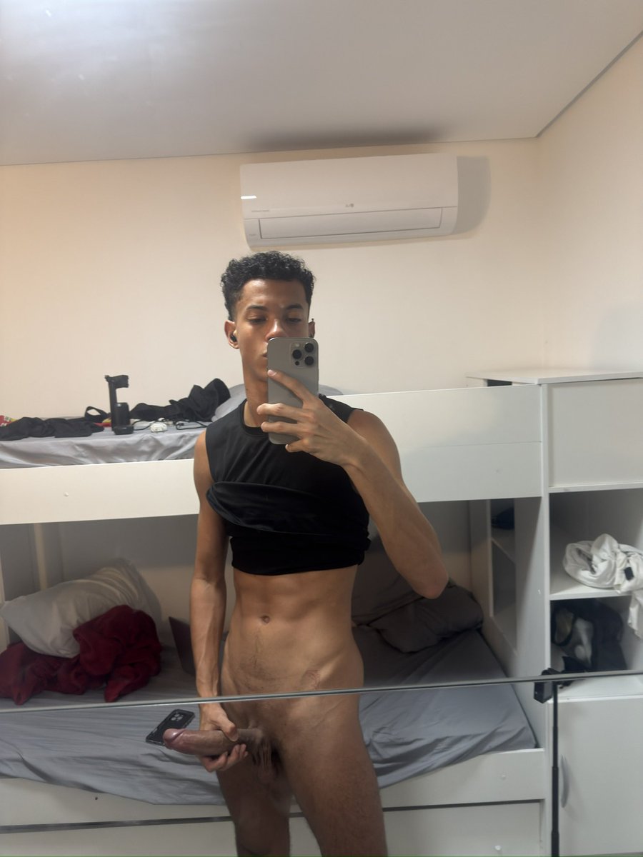 Douglas ONLYFNS tweet media