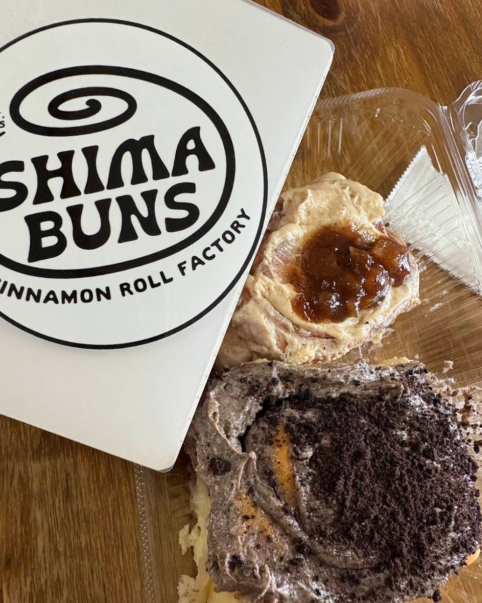 MakeStickers tweet media