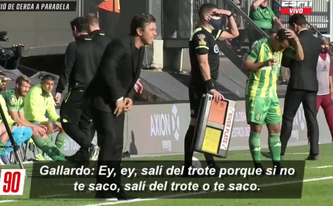 Tus ojos me recuerdan a los suyos