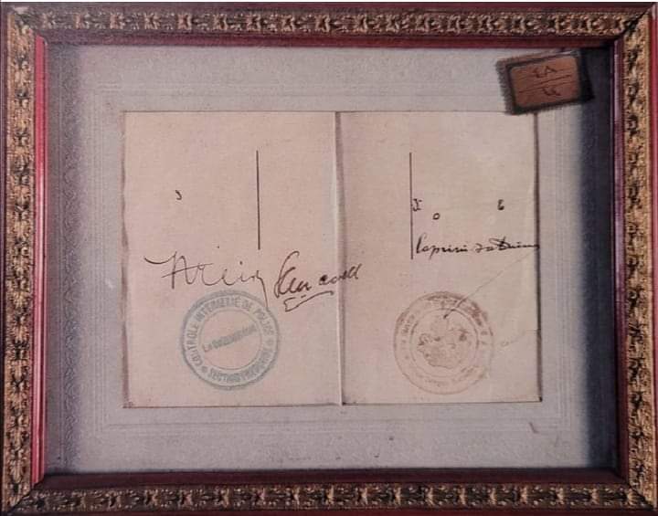 İşgal altındaki İstanbul'da görevli Fransız ve İtalyan polislerin 27 Aralık 1922 tarihinde otomobiliyle Galata Köprüsü'nden geçen Halife Abdülmecid'e kestikleri trafik cezası. Bu makbuzu Atatürk, ibret olması için Dolmabahçe Sarayı'ndaki çalışma odasının duvarına astırmıştı.