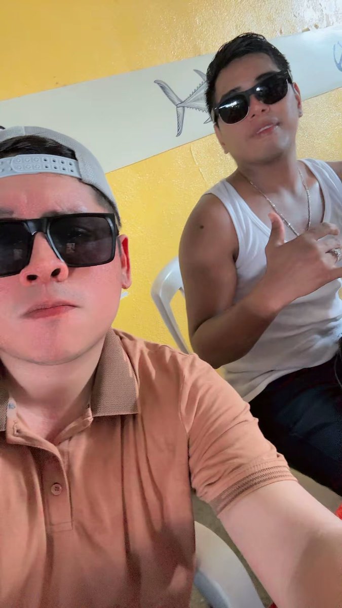 Turibasshunter2's tweet photo. Por Benito 🥵 https://t.co/oJXZDYCAwx