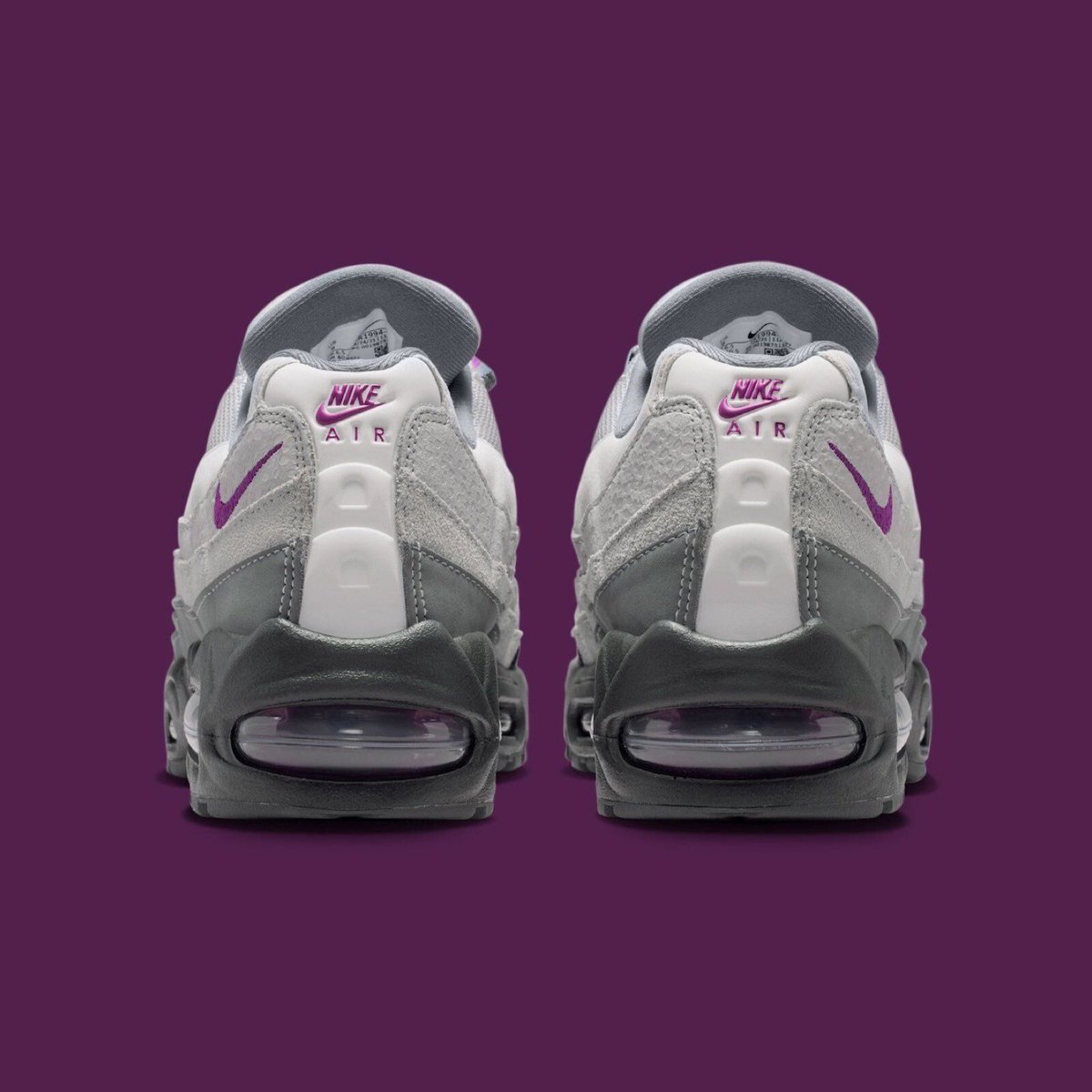 JustFreshKicks tweet media