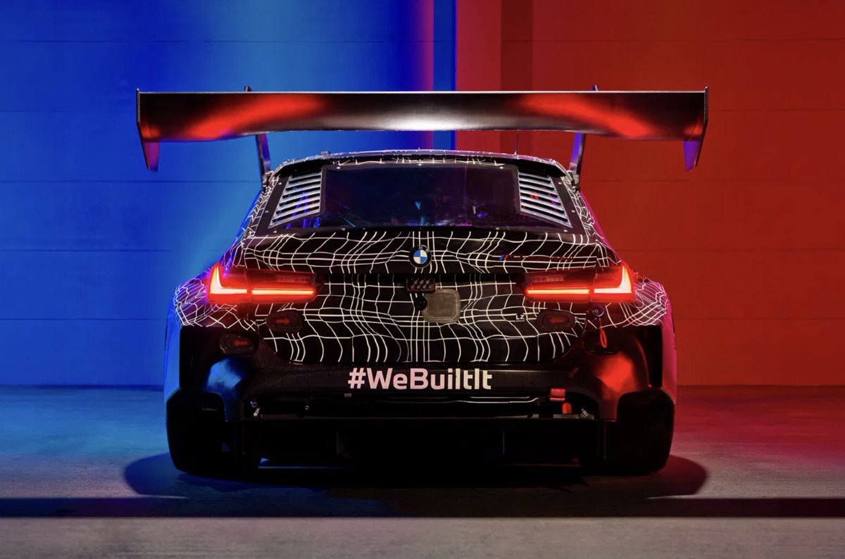 PistonHeads tweet media