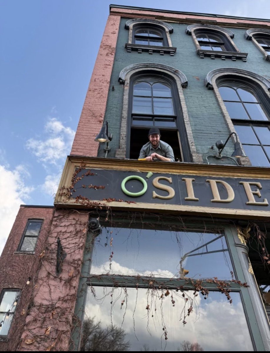 Lots going on at the Sidetrack for St. Patrick’s Day!  We are serving corned, beef and cabbage, Irish Piquet, Irish soda bread. *3.00 pints of Guinness,
* three dollar shots of Jamison’s and some great LIVE music 11:30 to 11:00