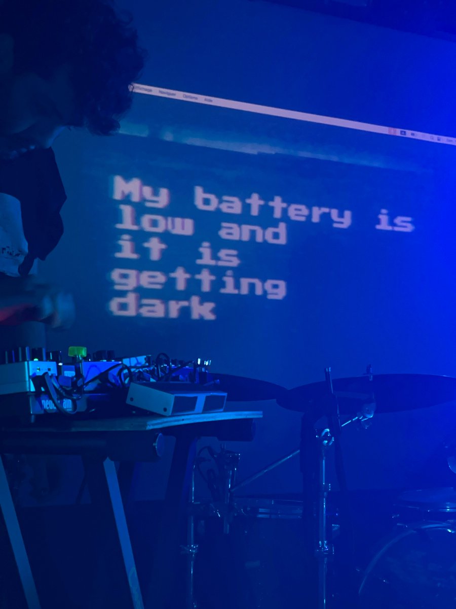 Zhao-Hui Weng (オン) tweet media