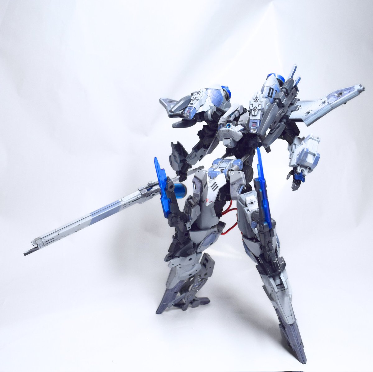 kARAGE_gARAGE's tweet photo. #自分の転機になったキット・作品
フォーマルハウトくんですね....！未だに自分の30mm最高到達点！！ https://t.co/ppoO5EdLOp