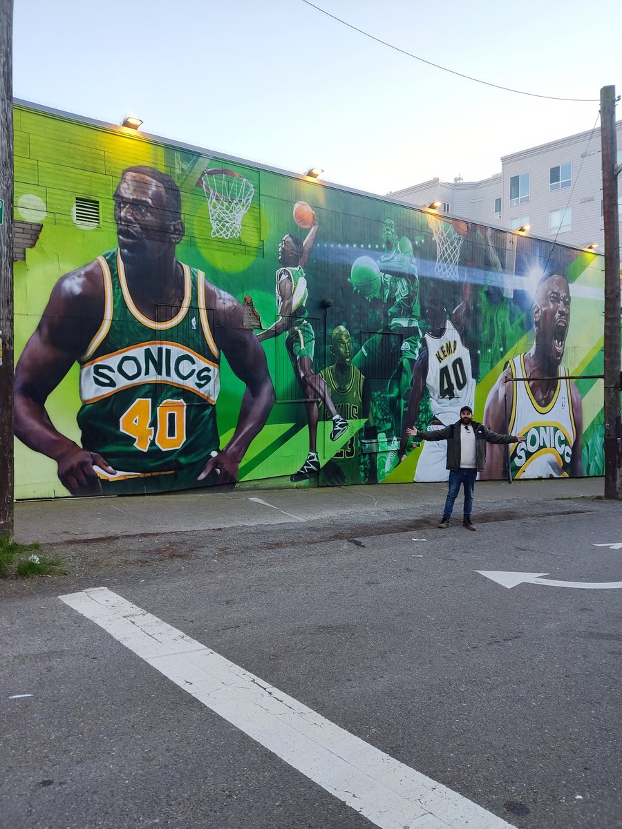 Aarøn BL08 tweet media