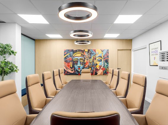 dhkdesigns_'s tweet image. We believe the environment sets the tone for the breakthrough. From high-focus boardrooms to creative huddle pods, we design for the "win." 

Which DHK designed meeting vibe would you choose for a 3-hour strategy session? 🧐
#office #interiordesign #workspace