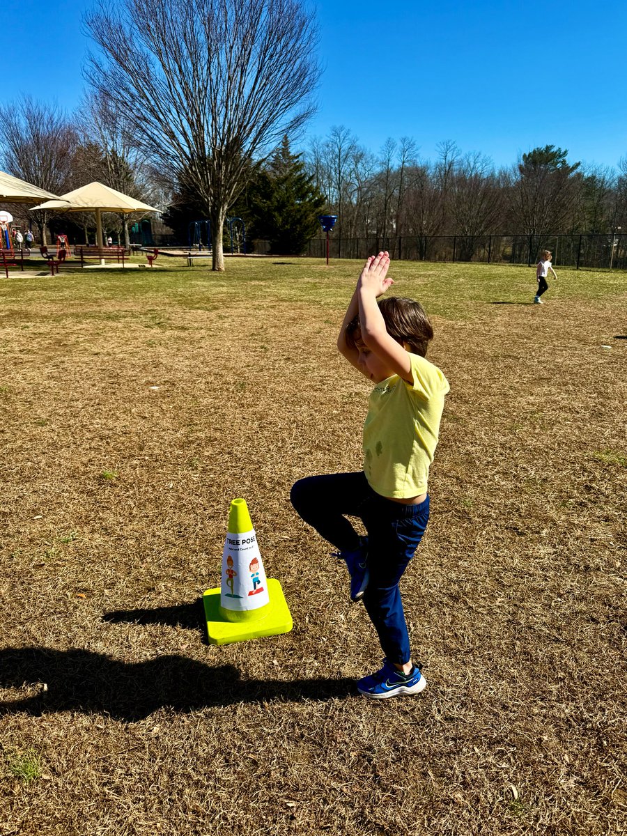 Mrs. Spock (Lowes) tweet media